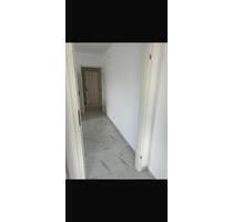 2 zimmer Wohnung in Raunheim Komplet neu Saniert sofort frei