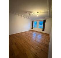 6 Zimmer Whg inkl Balkon . kernsaniert 169qm in BS-Ost - Braunschweig Östliches Ringgebiet