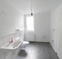 3 Zimmer Wohnung im Herzen von Lieblos, Tageslichtbad, 3ZKB - Gründau