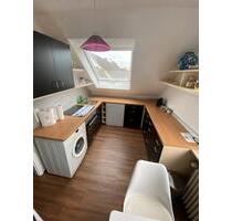 2 12 Zimmer Dachgeschosswohnung in Nürnberg Thon Cuxhavenerstr.