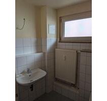 Moderne frisch renovierte Zwei Zimmer Wohnung (WG tauglich) zu - Pforzheim Eutingen