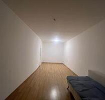 Zimmer in Lindenau - 500,00 EUR Kaltmiete, ca.  18,00 m² in Leipzig (PLZ: 04177) Altwest