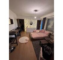 2-Zimmer Wohnung EK, Balkon, Schlafzimmer, Wohnraum - Paderborn Neuenbeken