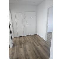 Frisch renovierte 3 Zimmer Wohnung sofort bezugsfertig - Wülfrath