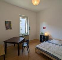 Helles Zimmer in zentraler WG im Kursaal-Viertel - Stuttgart Bad Cannstatt