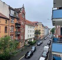 1 Zimmer für STUDENTEN- BERUFSTÄTIGE in 3er WG Sofort frei! Komplett möbliert mit Einbauküche direkt an der UNI - Kassel Philippinenhof-Warteberg