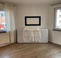 WG Zimmer in 3er Wohnung - Zentrale Lage - Heumarkt - Köln Innenstadt