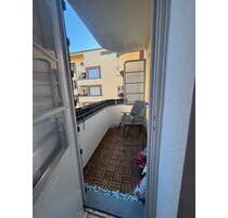 2 Zimmer Mietwohnung (6000 € Abschlag für die Möbel beachten) - Berlin Spandau