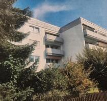 2 Zimmer Wohnung in Füssen - 1.200,00 EUR Kaltmiete, ca.  64,00 m² in Schwangau (PLZ: 87645)