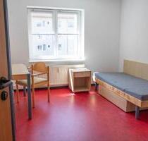 Einzelzimmer im Studierendenwohnheim in der Max-Planck-Straße - Papendorf