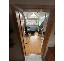 WG Zimmer in Weinsberg 2 er - 400,00 EUR Kaltmiete, ca.  20,00 m² in Weinsberg (PLZ: 74189)