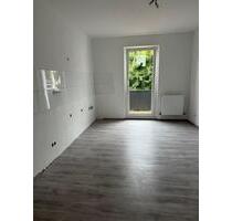 2 Zimmer KDB plus 20 qm Nutzraum im Dachgeschoss - Wuppertal Gemarkung Langerfeld