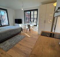 Vollmöbl. 25qm-Apartments zzgl. 50qm WG-Gemeinschaftsräume ALL IN - Lüneburg
