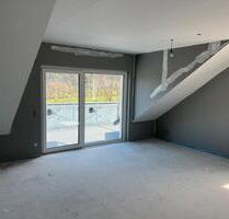 4-Zimmer Wohnung mit Bad und Balkon - Neustetten