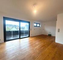 Luxuriöse, geräumige 3- Zimmer -Neubauwohnung Nahe des Uniklinikums Homburg