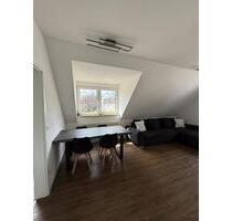 Helle - 2 Zimmer Wohnung zu vermieten DG - Weiden in der Oberpfalz