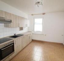 *** 2 Zimmer in ruhiger Lage  Hochparterre  Einbauküche *** - Penig