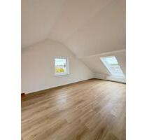 2 Zimmer saniert in Langenfeld mit Stellplatz - Langenfeld (Rheinland)