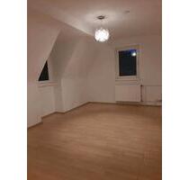 Altensteig schöne helle 3 Zimmer Altbauwohnung Parkettböden