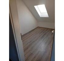 3 Zimmer Zentrum nah - 700,00 EUR Kaltmiete, in Mönchengladbach (PLZ: 41061)