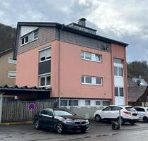 3 Zimmer DG-Wohnung mit EBK und Balkon - Königsbronn