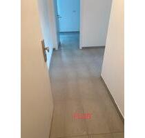 2 Zimmer Wohnung zu Vermieten - 750,00 EUR Kaltmiete, ca.  70,00 m² in Bergneustadt (PLZ: 51702)