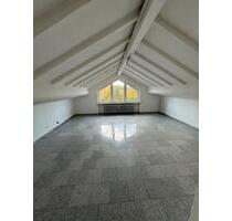 2-Zimmer Wohnung Dachgeschoss 2.OG - Kaiserslautern Bahnheim