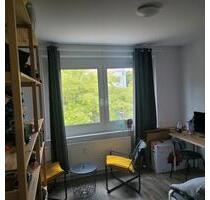 WG Zimmer ab Juni - 580,00 EUR Kaltmiete, ca.  100,00 m² Wohnfläche in Berlin (PLZ: 12557) Treptow-Köpenick