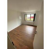 1 Zimmer WG unmöbliert mit Garten und Terrassennutzung - Nürnberg Hasenbuck