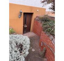 Einlieger Wohnung - 630,00 EUR Kaltmiete, ca.  27,00 m² in Wiesbaden (PLZ: 65201) Schierstein