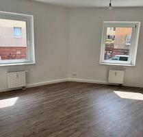 Frisch renovierte 3 Zimmer Wohnung mit Balkon in Leipzig Lindenau