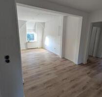 Frisch renovierte 3-Zimmer Wohnung zur Miete im Edithawinkel - Magdeburg Nordwest