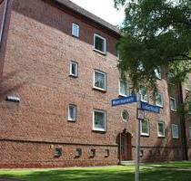 Erdgeschosswohnung inkl. Neuem Badezimmer ab sofort verfügbar - Kiel Neumühlen-Dietrichsdorf
