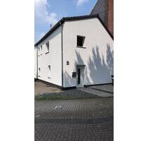 Helle 2-Zimmer Wohnung in ruhiger Lage Hürth-AltstädtenBurbach,