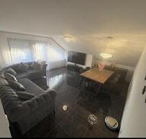 3 Zimmer Wohnung DG mit EBK, Balkon und Garage in Böckingen - Heilbronn