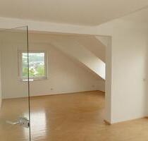 4 Zimmer Maisonette mit EBK, in traumhafter Lage, zentrumnah - Michelbach an der Bilz