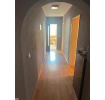 3 Zimmer Wohnung zu Vermieten - 1.300,00 EUR Kaltmiete, ca.  75,00 m² in Raunheim (PLZ: 65479)