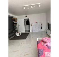 Renovierte 1-ZimmerWohnung mit Balkon 41m2 in Nied – zu vermieten - Frankfurt am Main