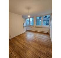 Helle 1 Zimmer Wohnung in der Innenstadt - Darmstadt