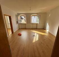 4-Zimmer Altbauwohnung Innenstadt | neu renoviert - Ellwangen (Jagst)