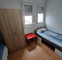 Zimmer wg zu vermieten - 300,00 EUR Kaltmiete, in Albstadt (PLZ: 72461) Gemarkung Onstmettingen