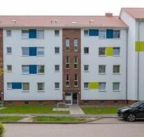 Wer will mich!? Günstig geschnittene 3-Zimmer-Wohnung - Bremen Blumenthal