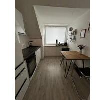 Schöne 2,5 Zimmer Wohnung im DG ab 01.08.2025 zu vermieten!! - Witten