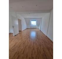 65qm Dachgeschoss 2,5 Zimmer Wohnung Gladbeck Ost nähe Stadt
