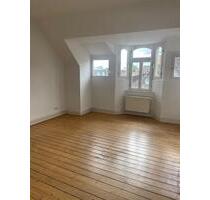 Moderne sanierte 4 Zimmer Altbau - Wiesbaden Biebrich