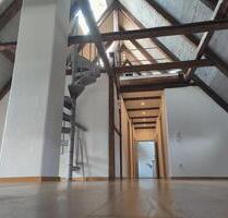 2,5 Zimmer + Dresdner Süden + Einbauküche + ruhige Lage + - Dresden Prohlis