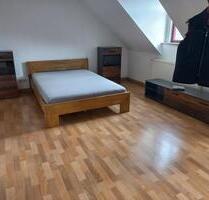 2 Zimmer Wohnung - 430,00 EUR Kaltmiete, ca.  63,00 m² in Kahla (PLZ: 07768)