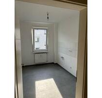 Tolle Mietwohnung in Duisburg-Neudorf (2 Zimmer -KücheDieleBad)