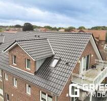 Traumhafte 3 - Zimmer - Dachgeschosswohnung mit Einbauküche und großzügigem Balkon in Haren (Ems)