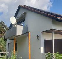 Gepflegte 3-Zimmer DG-Wohnung mit Balkon und Gartennutzung - Göppingen Faurndau
